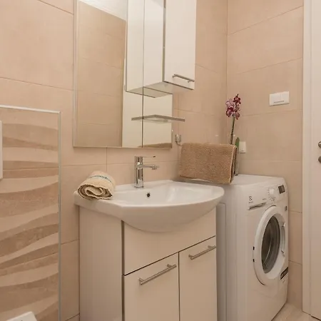Pinto Apartmán *